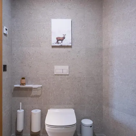 Apartment Isard & By Select *